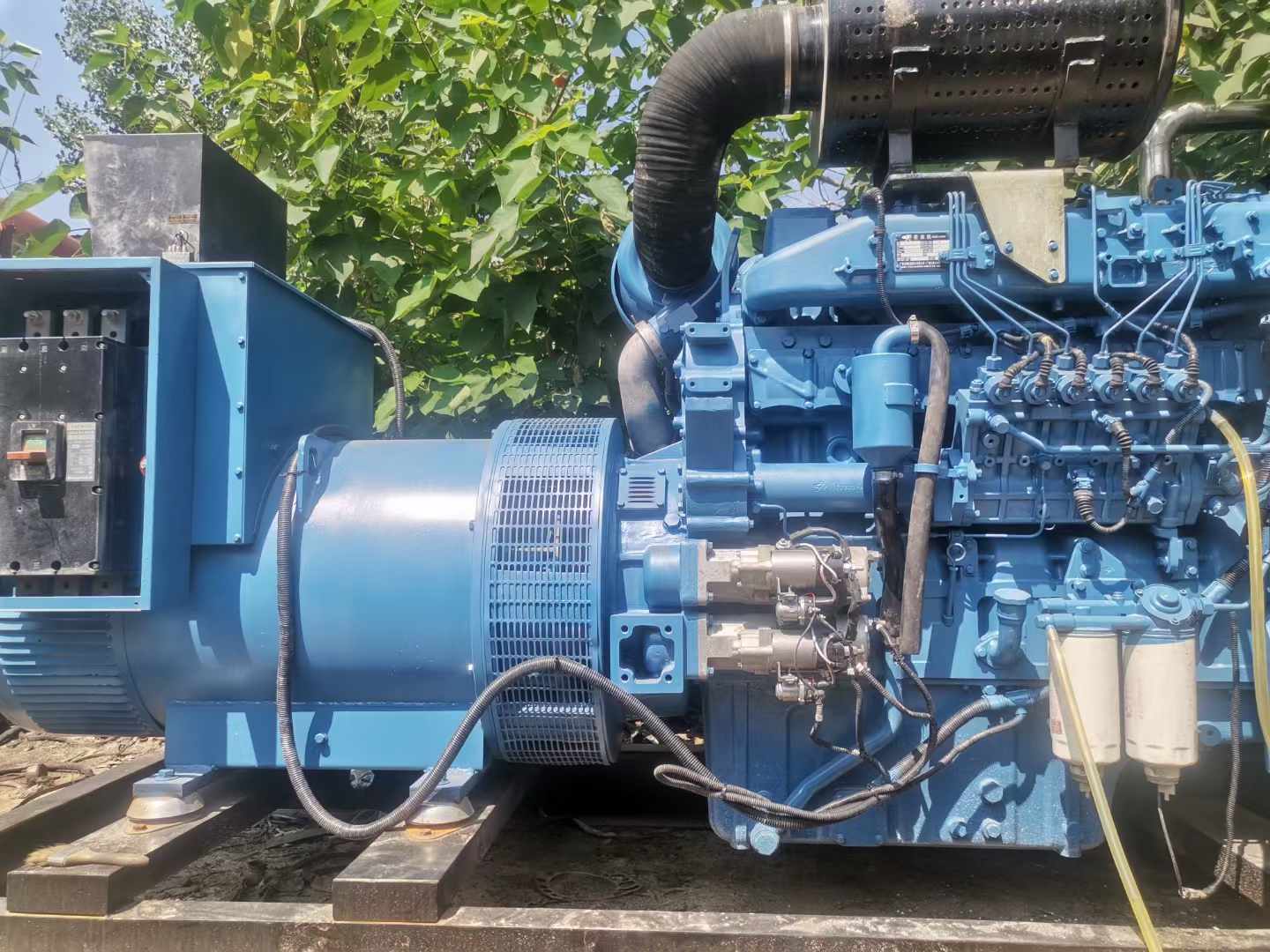 兴化详细说明降低 800kW 柴油发电机输出电流波动的方法